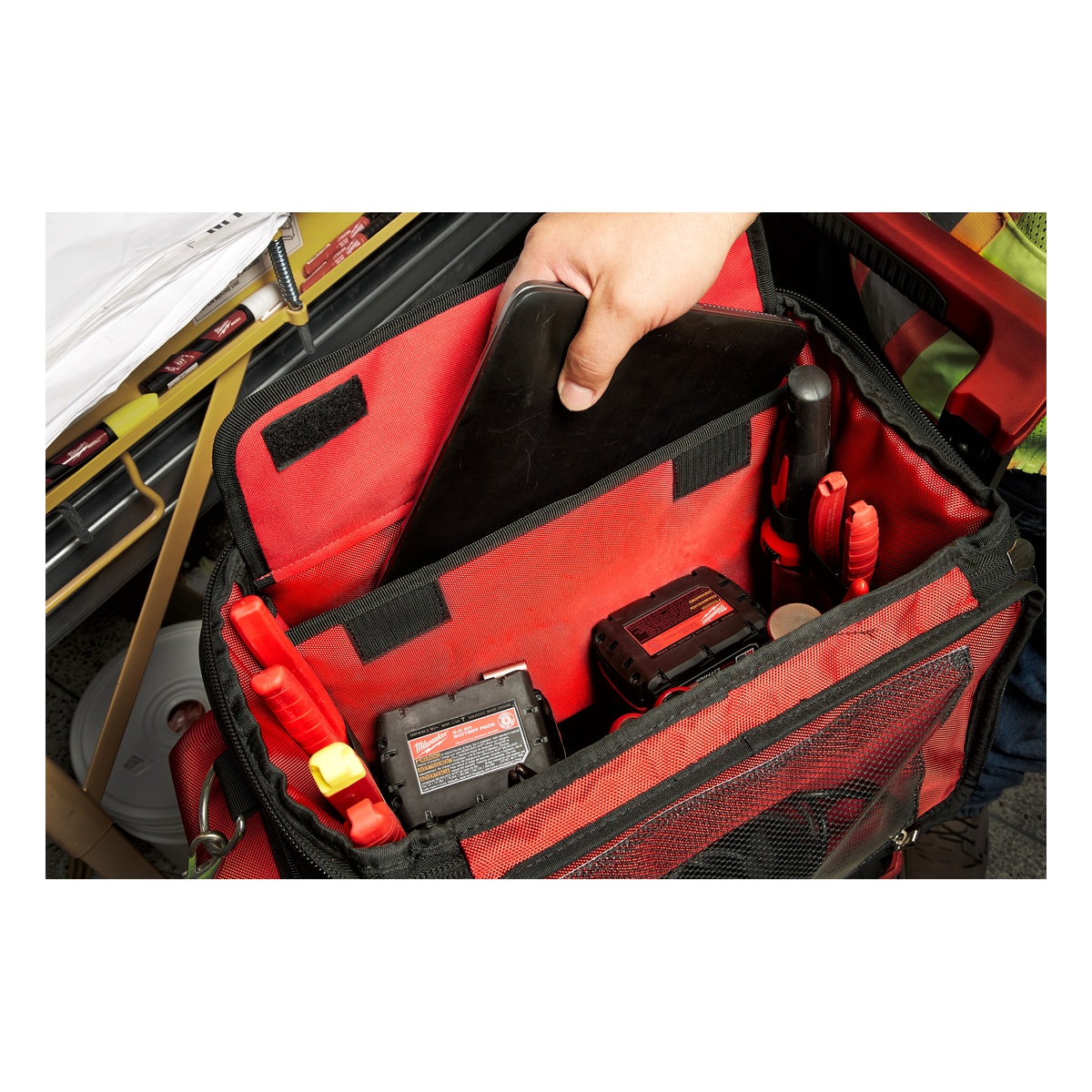 Milwaukee 250 x 430 x 430 mm PACKOUT Technikertasche - 1 Stk.