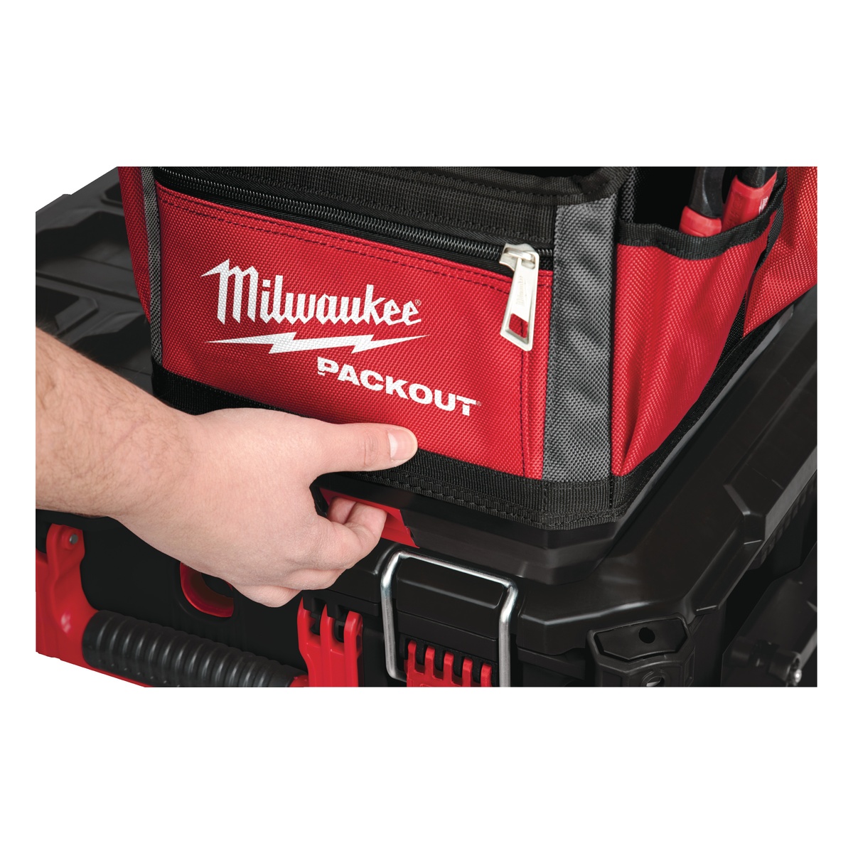 Milwaukee 500 x 250 x 420 mm PACKOUT Werkzeugtasche - 1 Stk.