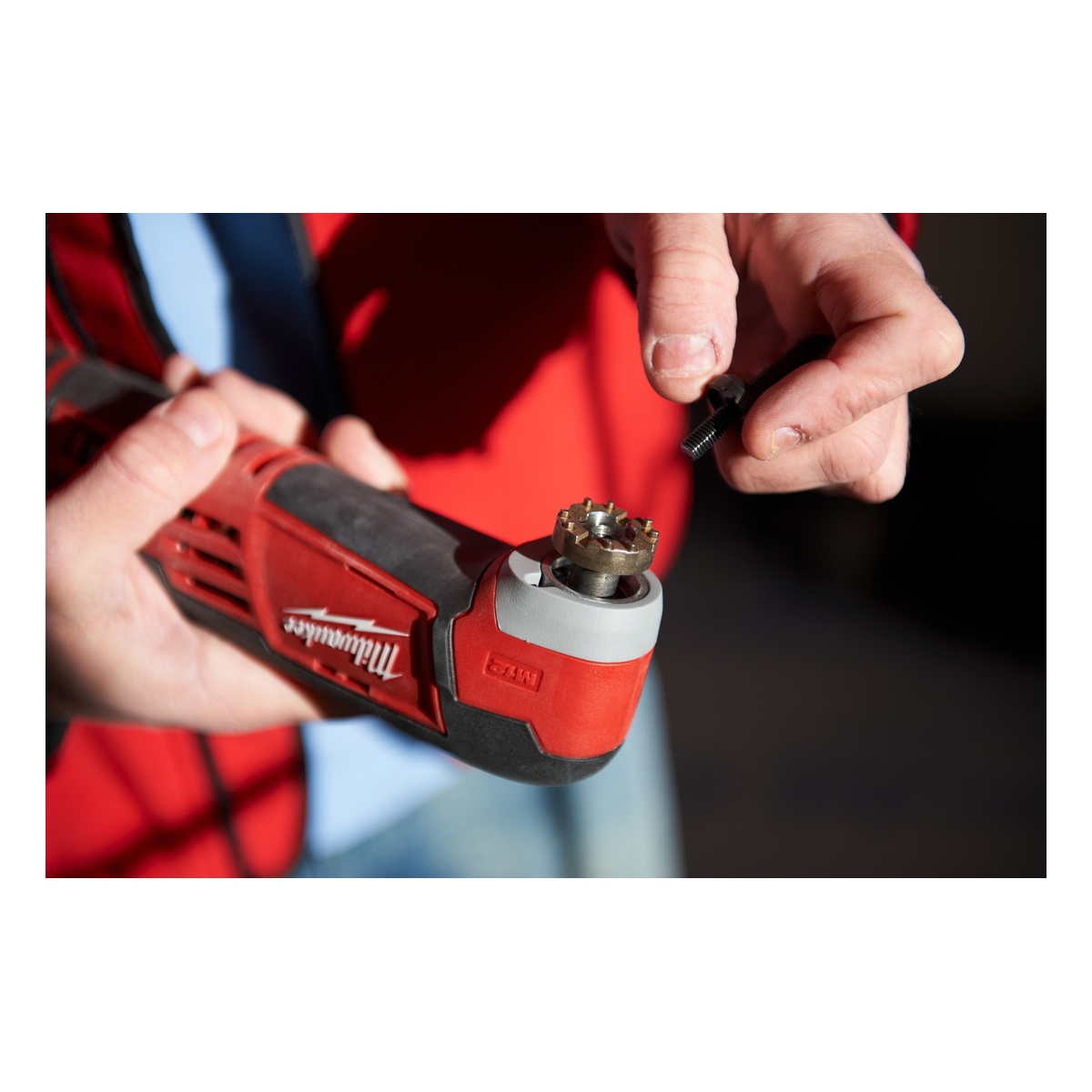 Milwaukee Akku-Multitool C12MT-0 - 1 Stk.